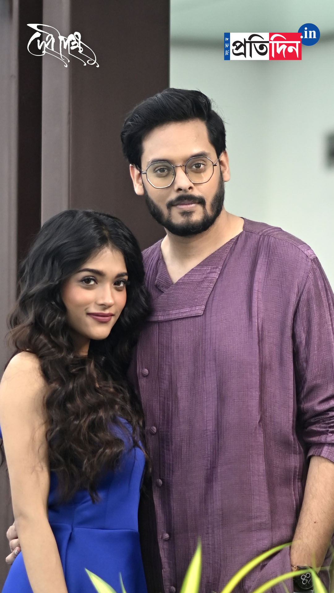 Pujo Fashion with Anusha and  Aditya | সপ্তমীর সাজে সুইমিং পুলে অনুষা-আদিত্য!