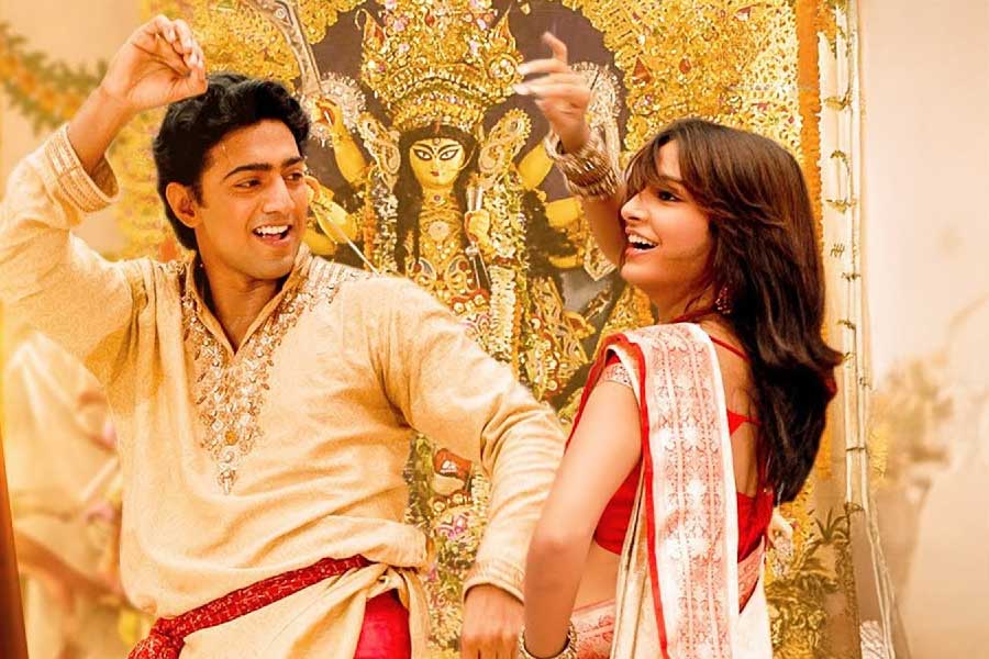 Celebrity Puja Moments